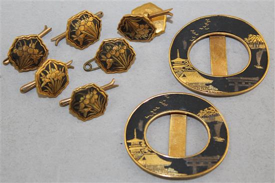 A set of dress studs and a pair of shoe buckles, early 20th century, buckles 3.6cm